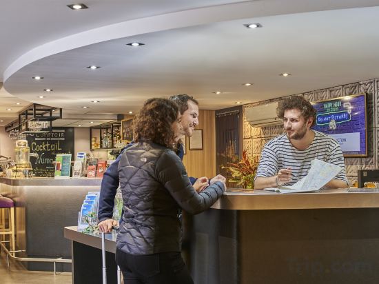 Фото Campanile Lyon Centre Berges du Rhône