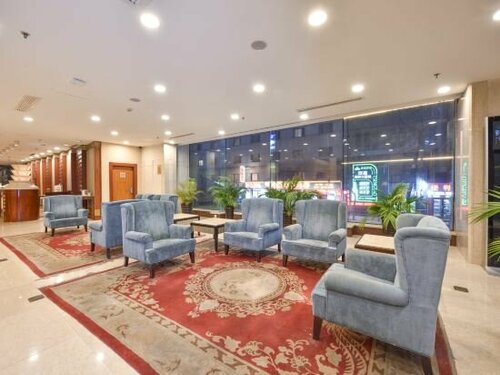 Гостиница Central Plaza Hotel в Даляне