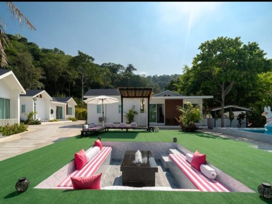 Фото Tropical Oasis Aoyon Beach House