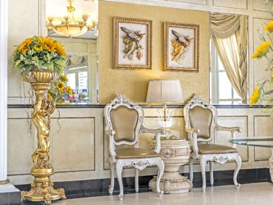 Фото Hotel 81 Chinatown