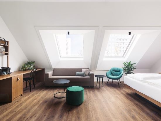 Фото Hotel Schani Uno City