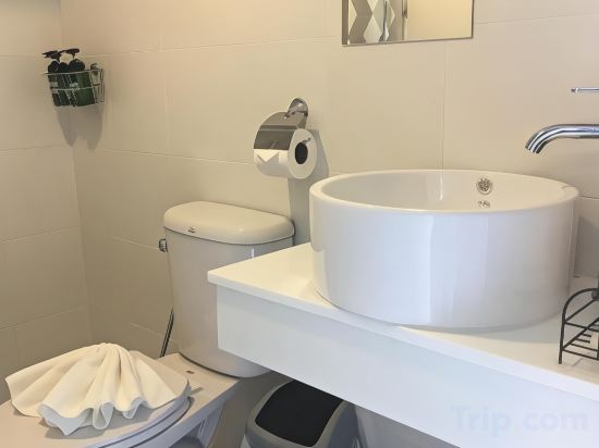 Фото Thai Kamala Beach Front