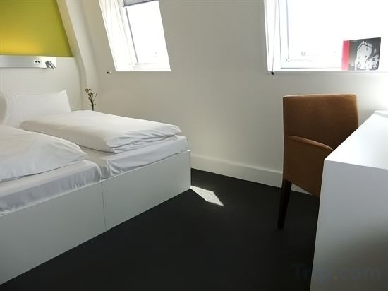 Фото Mk Hotel London