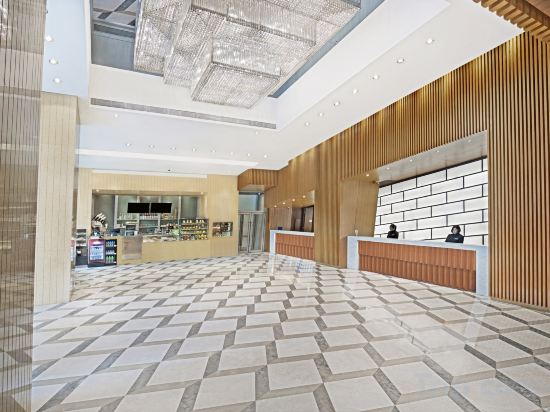 Фото Harbour Plaza 8 Degrees