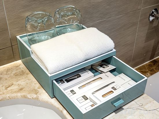 Фото Icon Saigon - LifeStyle Design Hotel