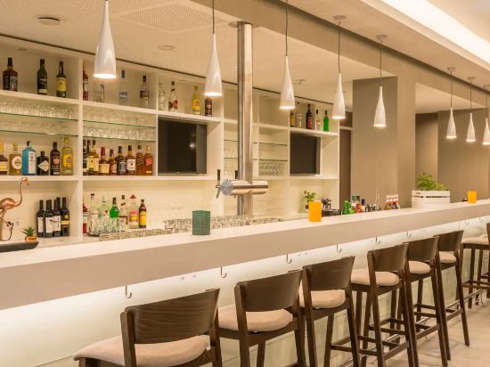 Фото Hampton by Hilton Aachen Tivoli