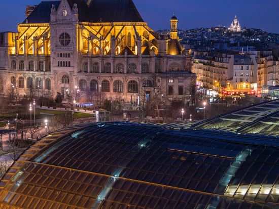 Фото отеля 1