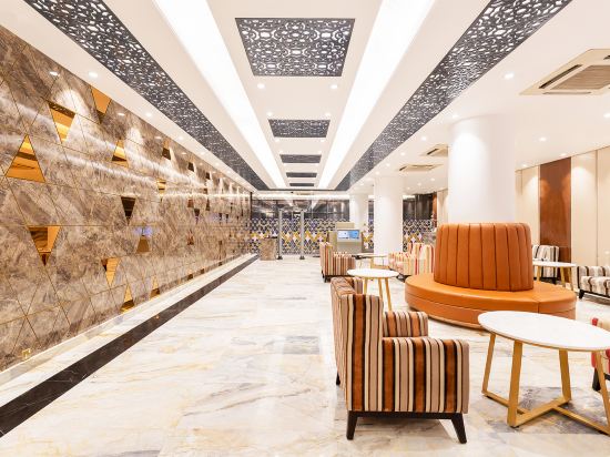 Фото Dhaka Regency Hotel & Resort