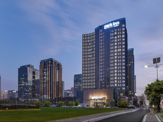 Hotel Park Inn by Radisson Nanchang Honggutan Wanda Plaza, Nanchang, photo