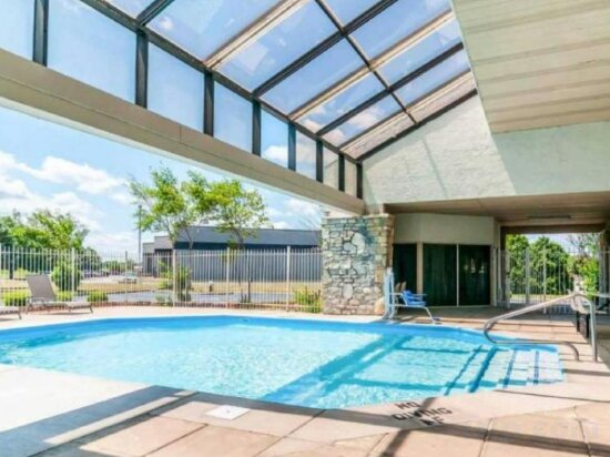 Фото Motel 6 Southgate, Mi - Detroit