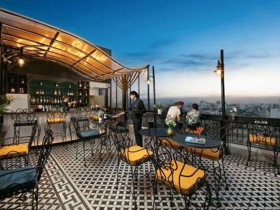 Фото Amira Hotel Hanoi