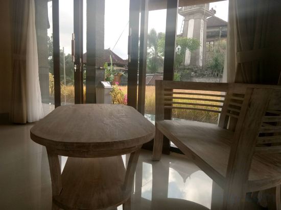 Фото Adi Bisma Inn by Mahaputra