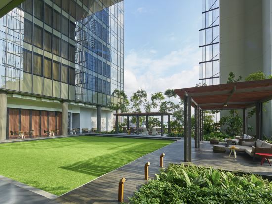 Фото Oasia Hotel Downtown Singapore