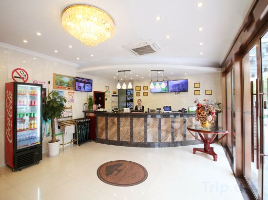 Фото GreenTree Shanghai Pudong Airport Heqing Town Huanqing Middle Road Express Hotel