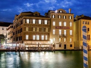 Гостиница Continental Venice Hotel