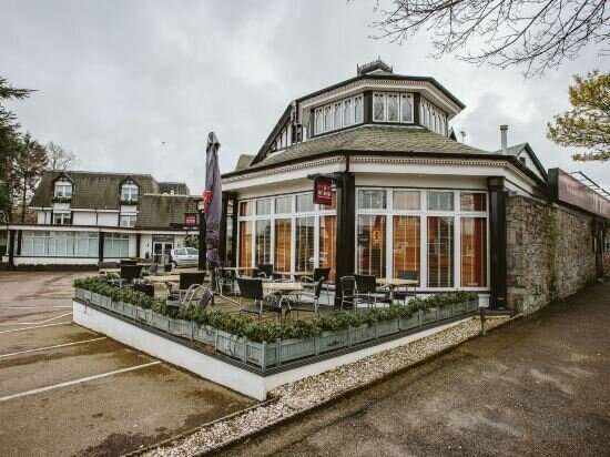 Фото Palm Court Hotel