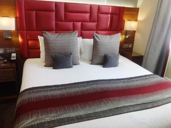 Фото Norfolk Towers Paddington Hotel