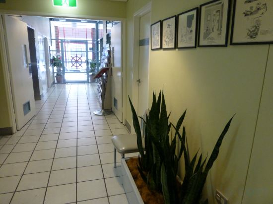 Фото Mariners Court Hotel Sydney