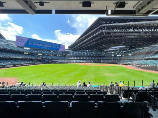 Фото Tower Eleven Hotel