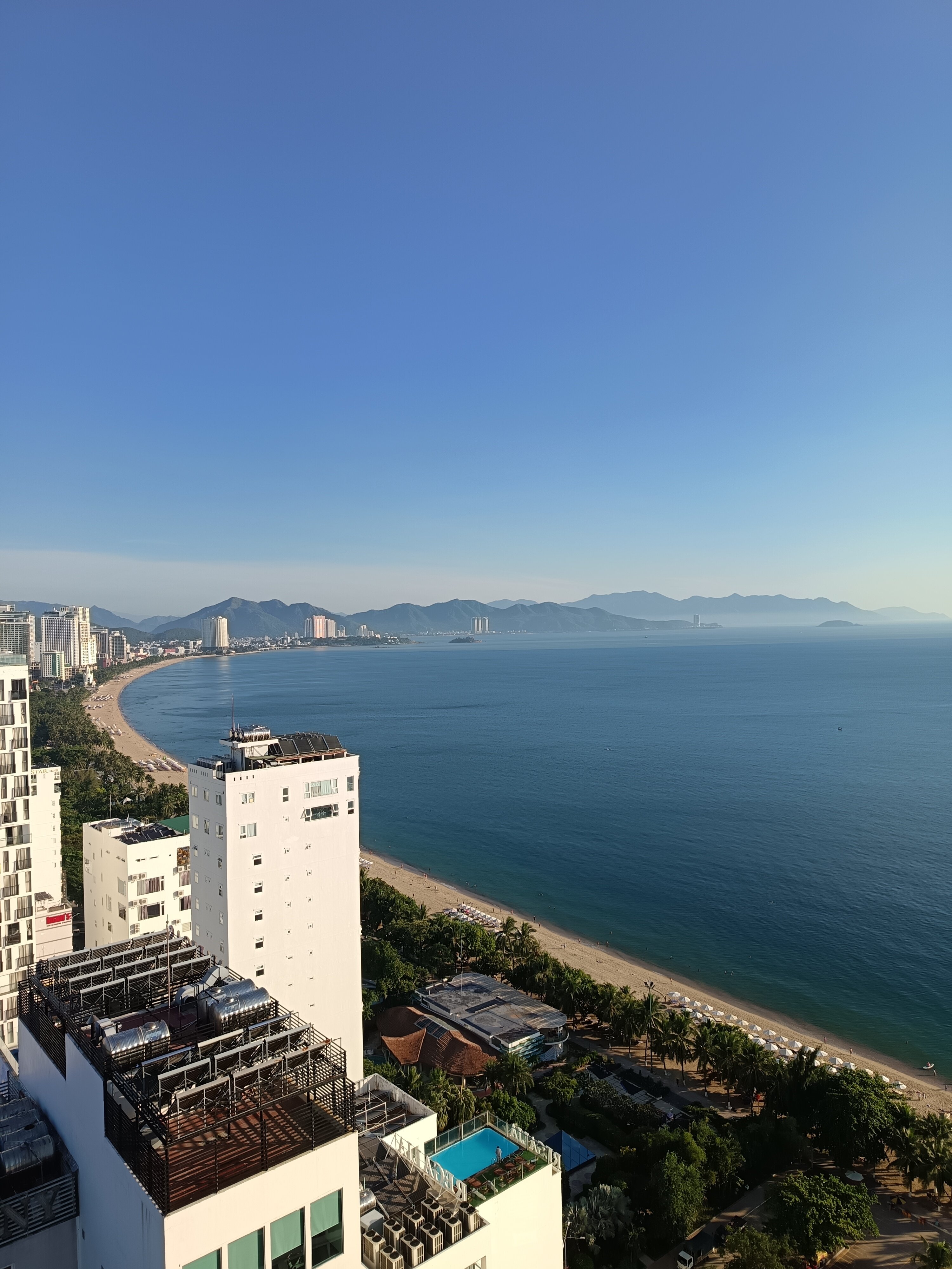 Фото Emerald Bay Hotel and SPA Nha Trang