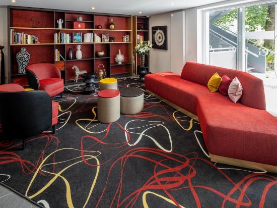 Фото Garrigae Villa La Florangerie