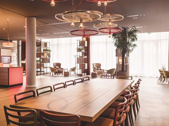 Фото IntercityHotel Dortmund