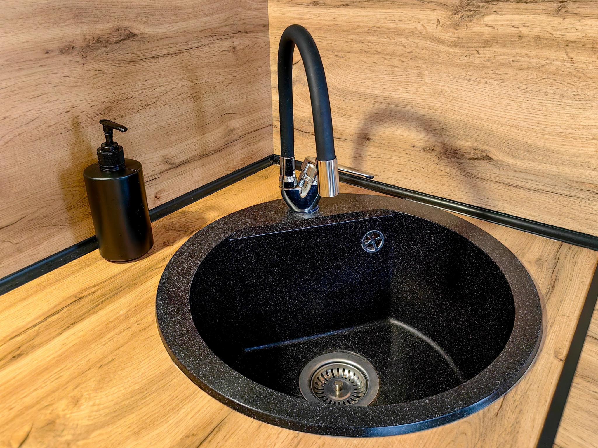 Фото Лалеби