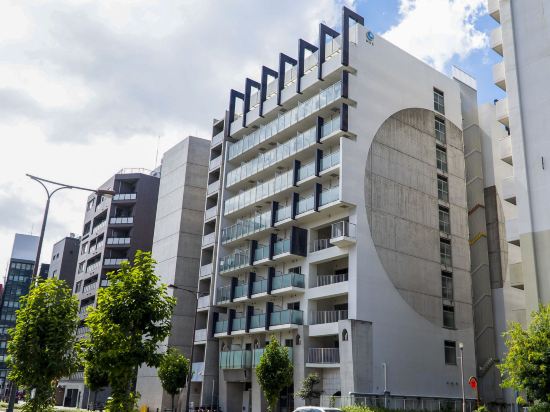 Фото S-Presso Namba Parks Street