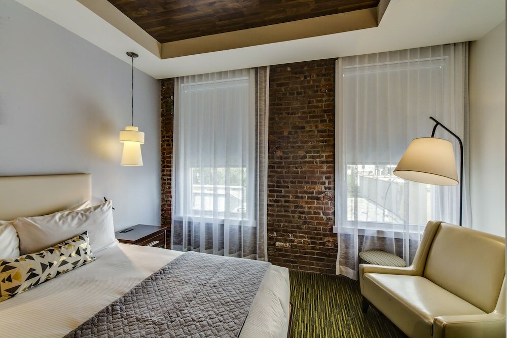 Фото The Brooklyn