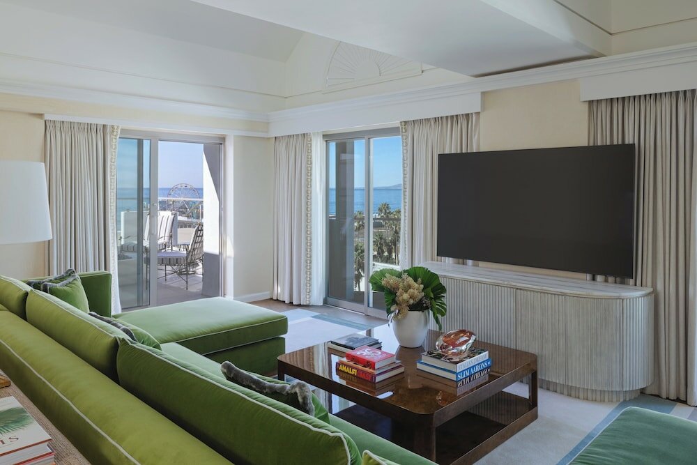 Фото Loews Santa Monica Beach Hotel