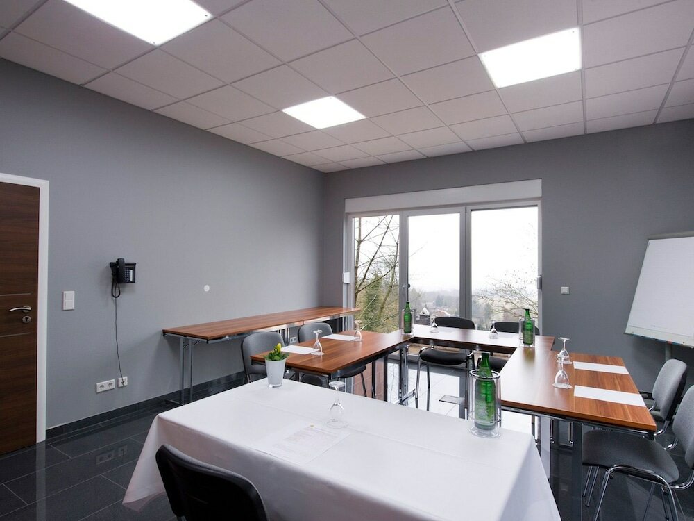 Фото Design-Konferenzhotel Steinernes Schweinchen