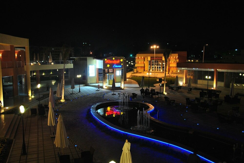 Фото Glorious Hotel