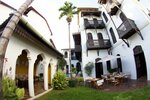 Kholle House