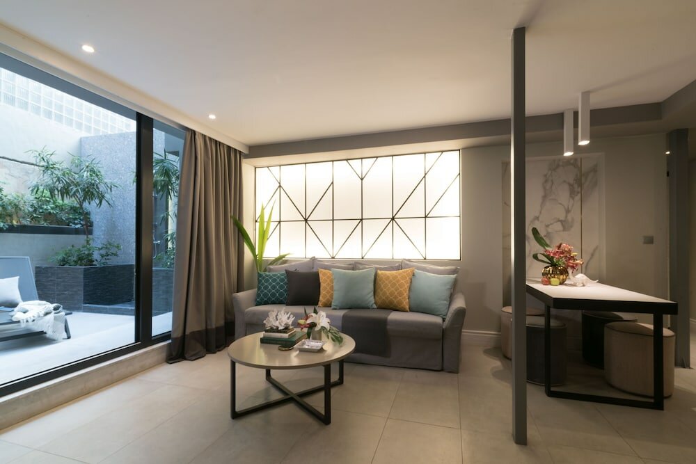 Фото 47 Luxury Suites