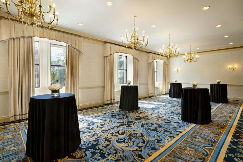 Фото Fairmont Hotel Vancouver