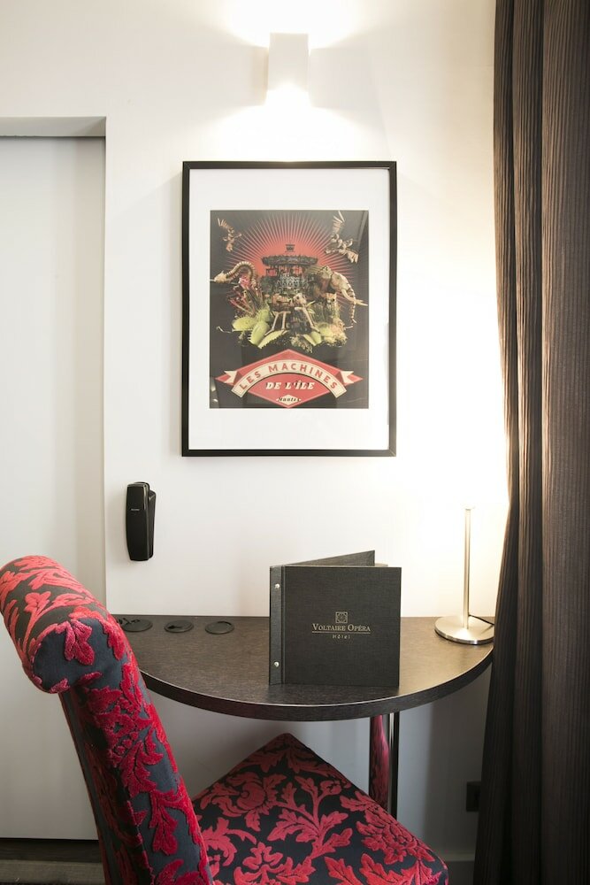 Фото Hotel Voltaire Opera Nantes Centre