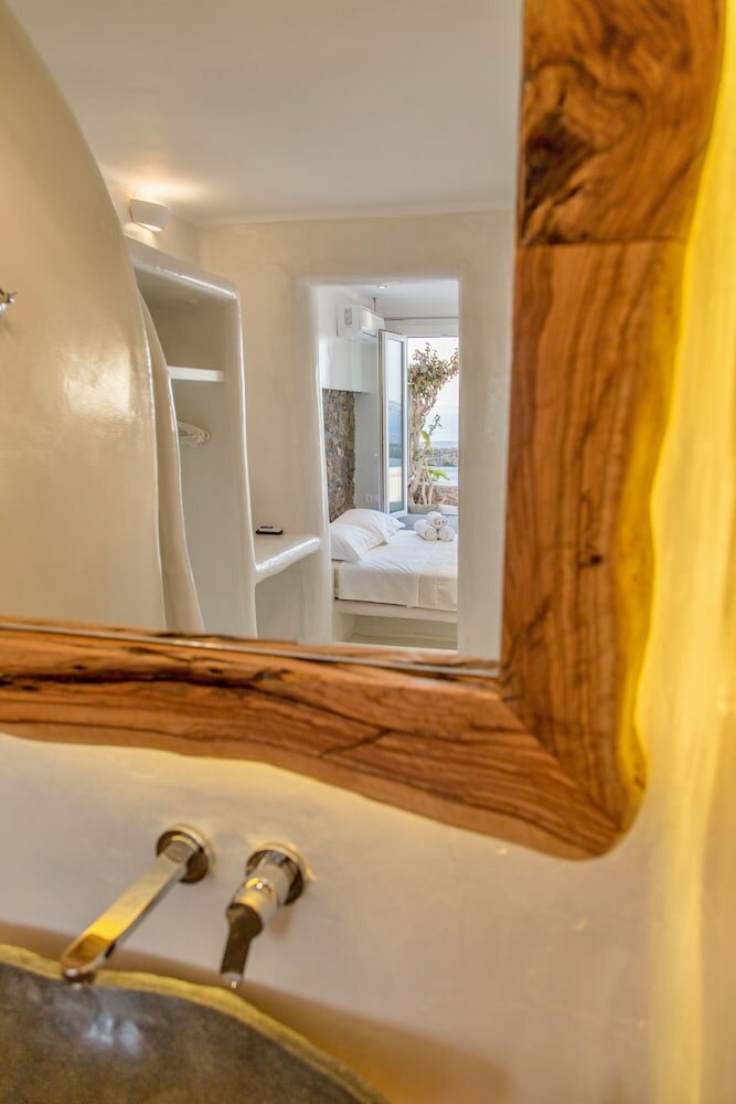 Фото Villa Elina Suites And More