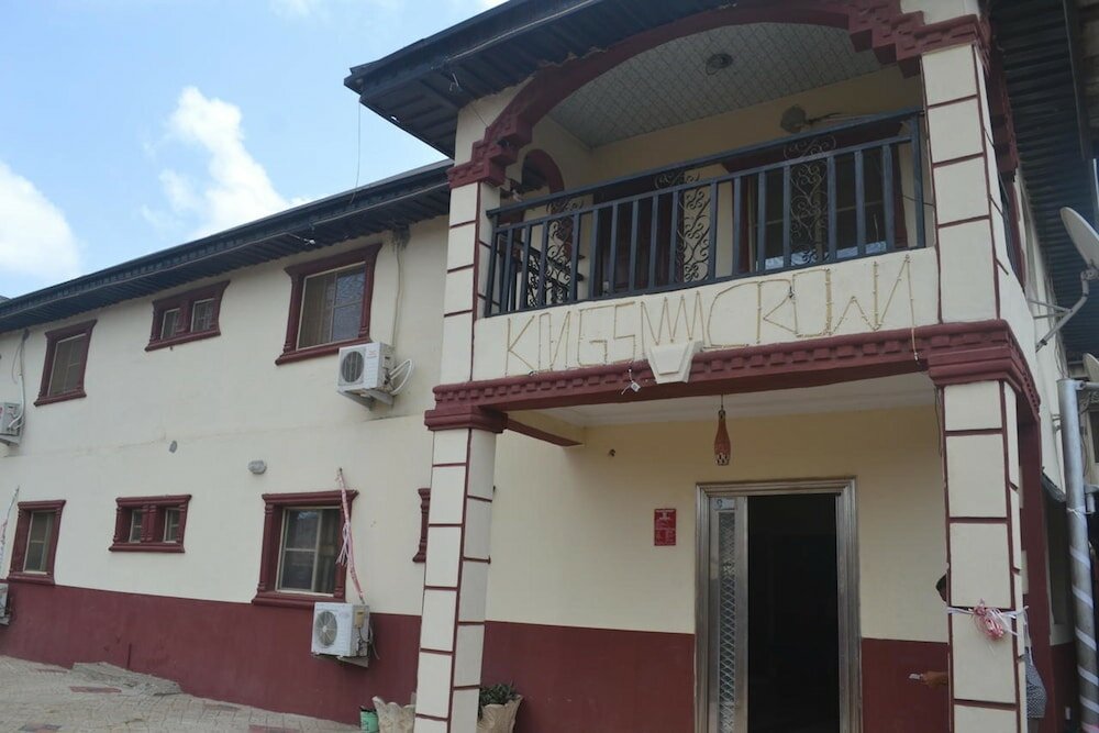 Фото Kings Crown Hotel