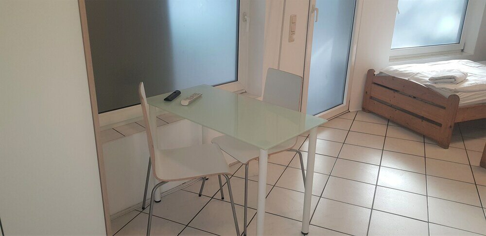 Фото MiamarMaxipartments - Merkenicher Straße