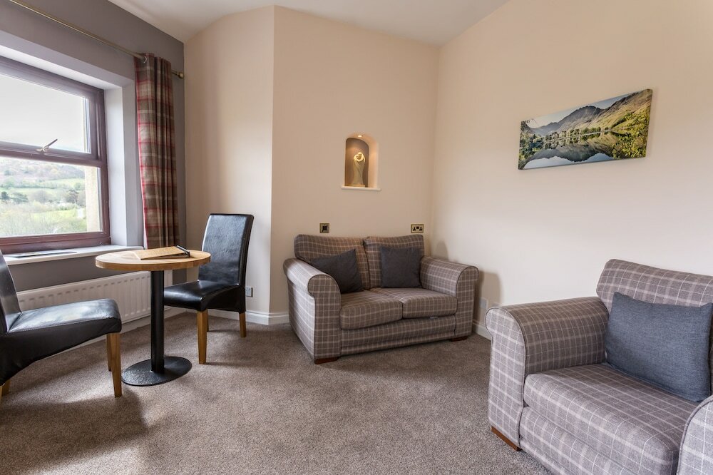 Фото Embleton SPA Hotel