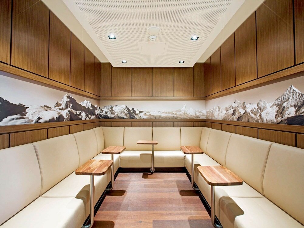 Фото Moevenpick Hotel Zurich Airport