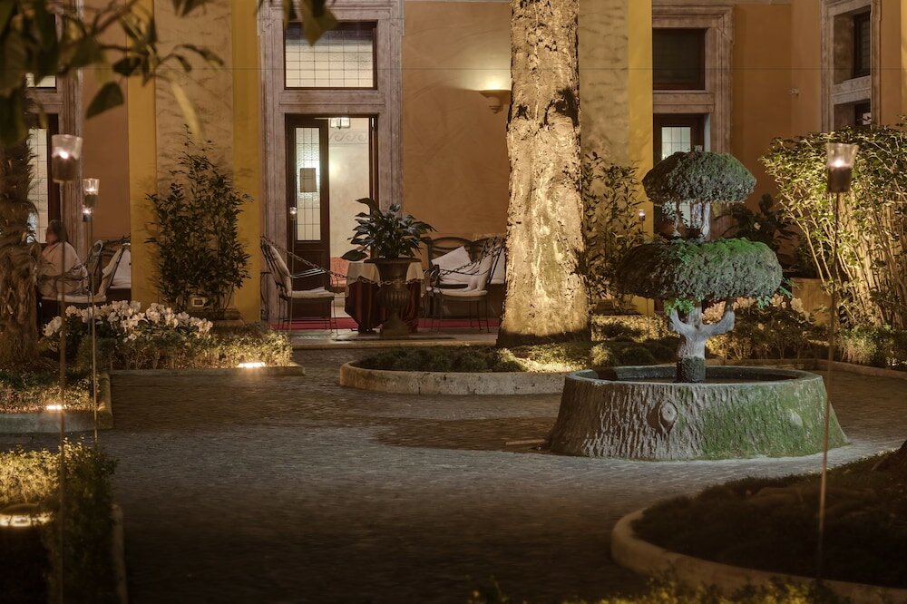 Фото Palazzo Cardinal Cesi