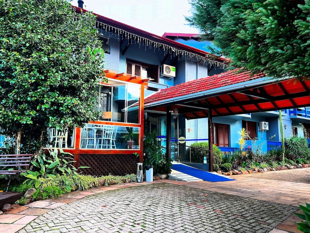 Фото Hotel Alpenhof