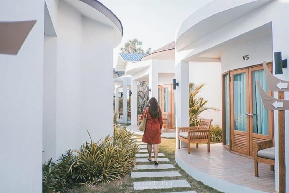 Фото Maldives Beach Resort