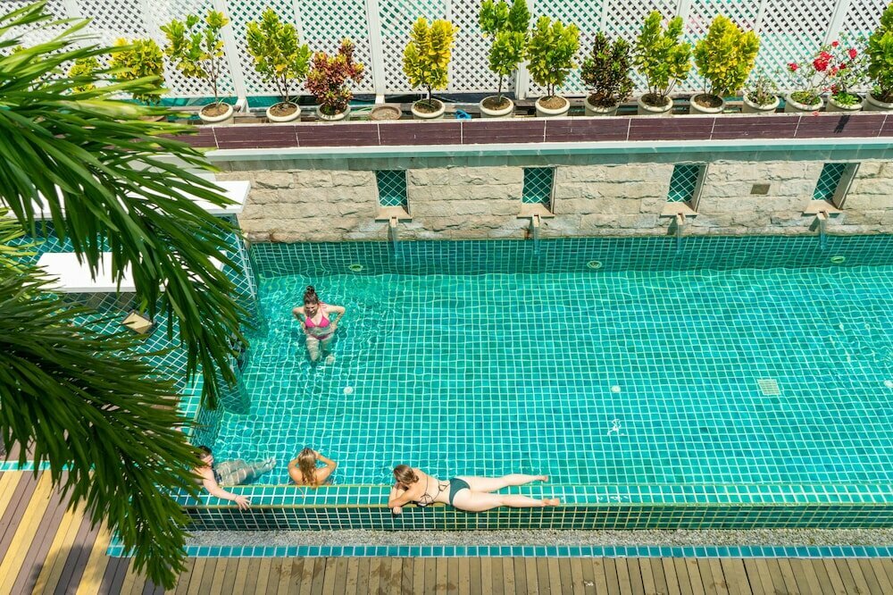 Hotel At Ease Saladaeng by AETAS, Bangkok, photo