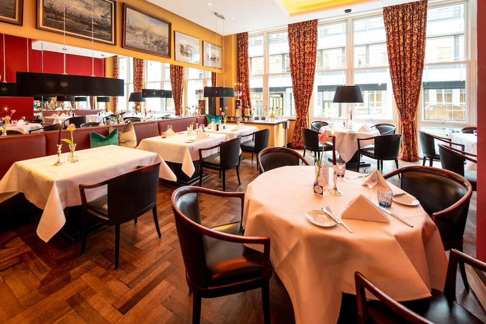 Фото Hotel Baseler Hof