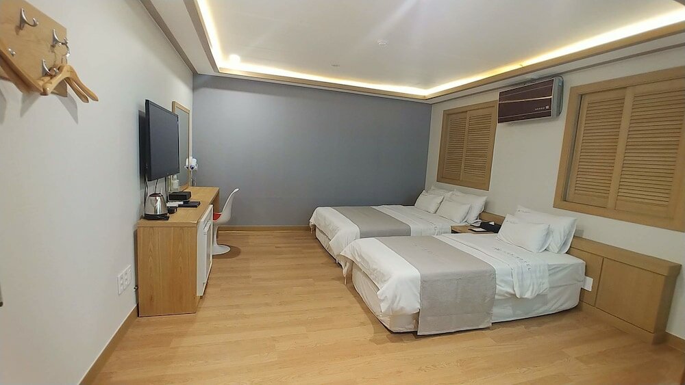 Фото Lex Tourist Hotel