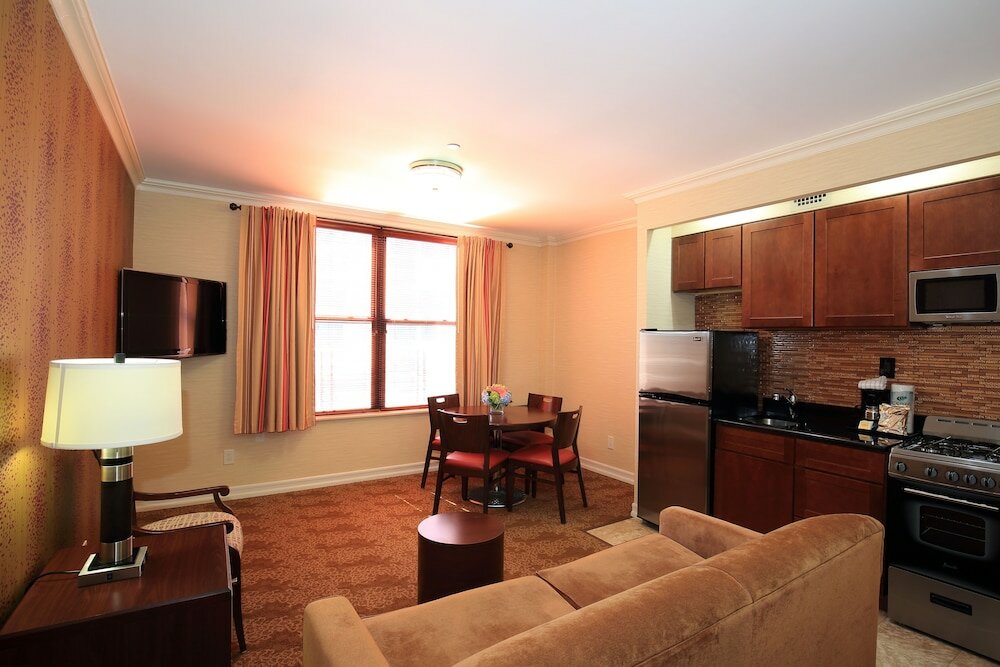 Фото Radio City Apartments