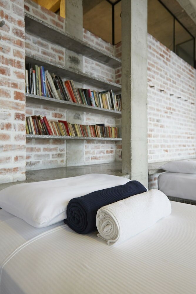 Фото Belakang Kong Heng by DreamScape