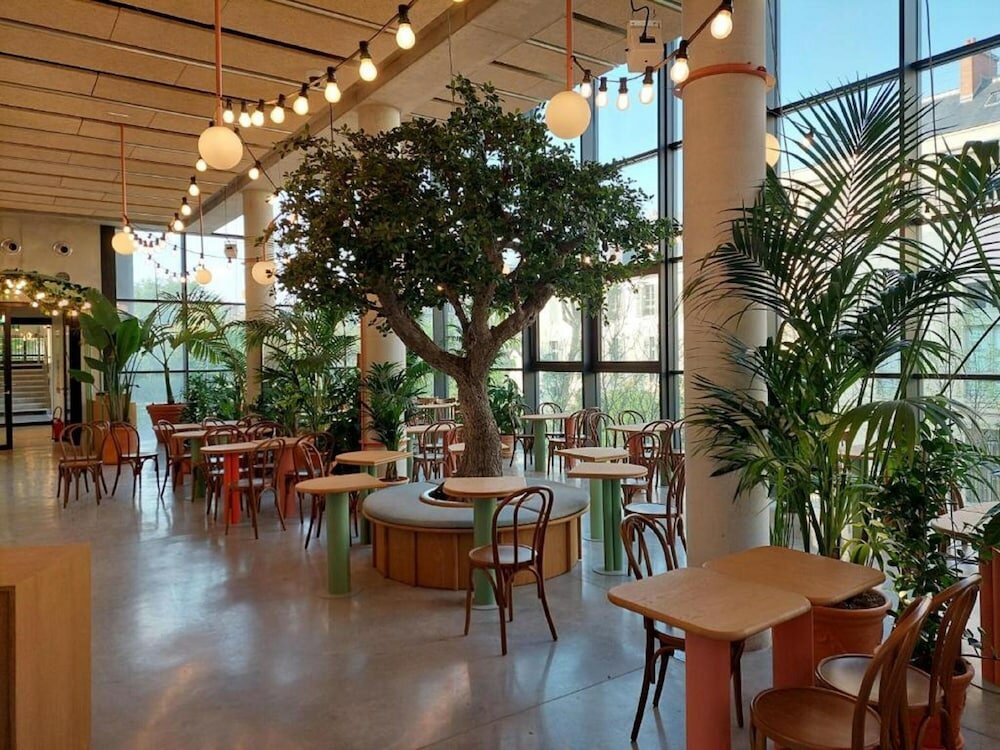 Фото The People Paris Marais